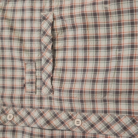 CABELA'S Guidewear Gray & Red Plaid Button-Up Shirt - Picture 4 of 11